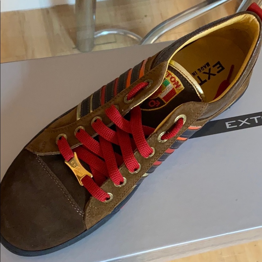 Man sneakers